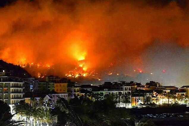 Огненный смерчь в Италии