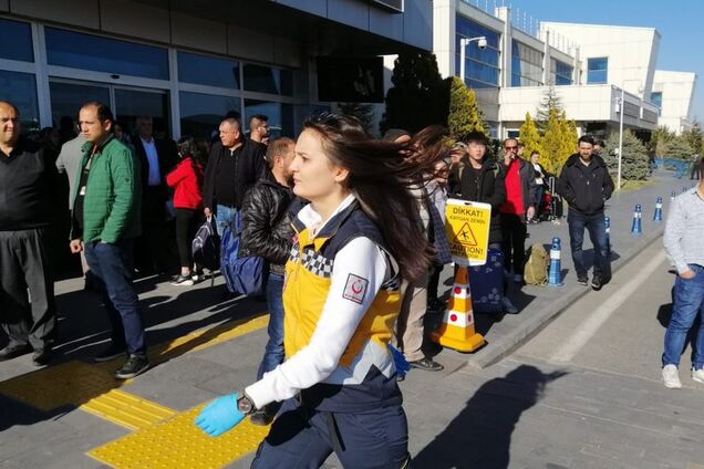 В аеропорту Туреччини влаштували стрілянину: перші подробиці