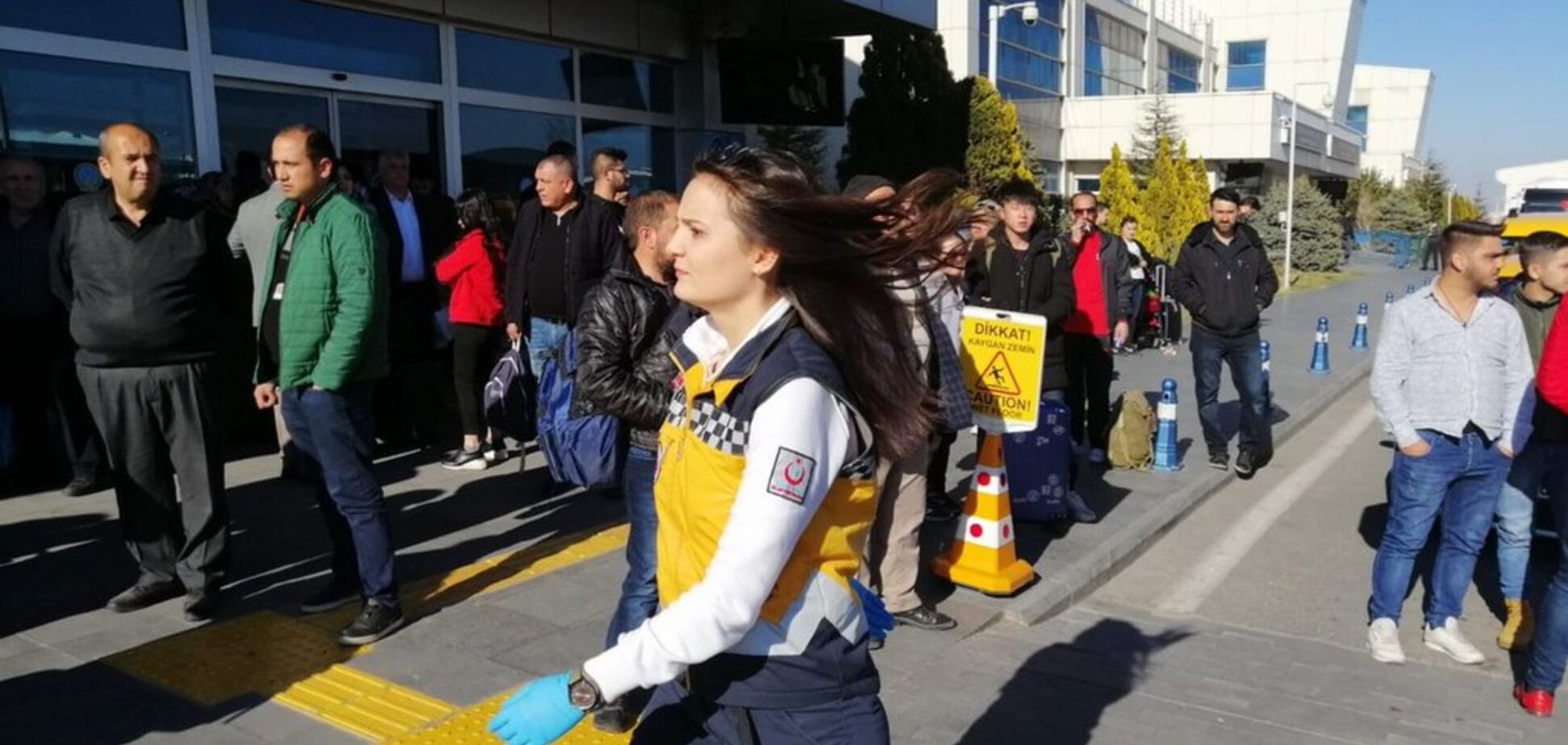 В аеропорту Туреччини влаштували стрілянину: перші подробиці