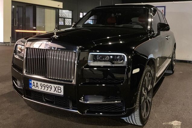 Про Rolls-Royce, про Maserati та про сало