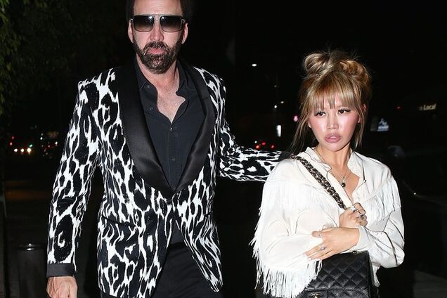 55-летняя звезда Голливуда женится на 23-летней подруге