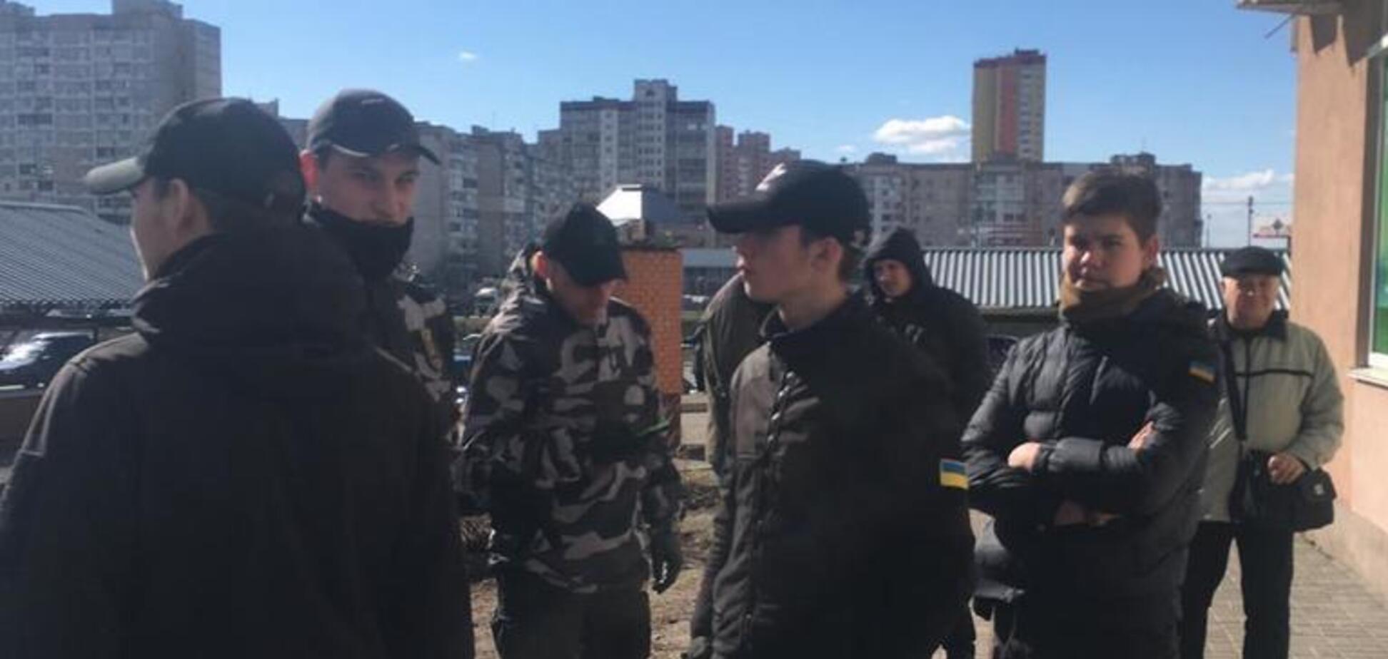 Бійці 'Національного корпусу' воюють у Києві із багатодітними матерями – Старостенко