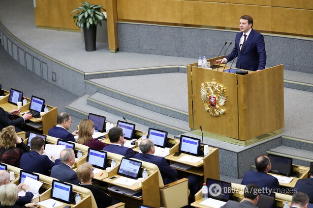 В России заработали скандальные законы: о чем речь