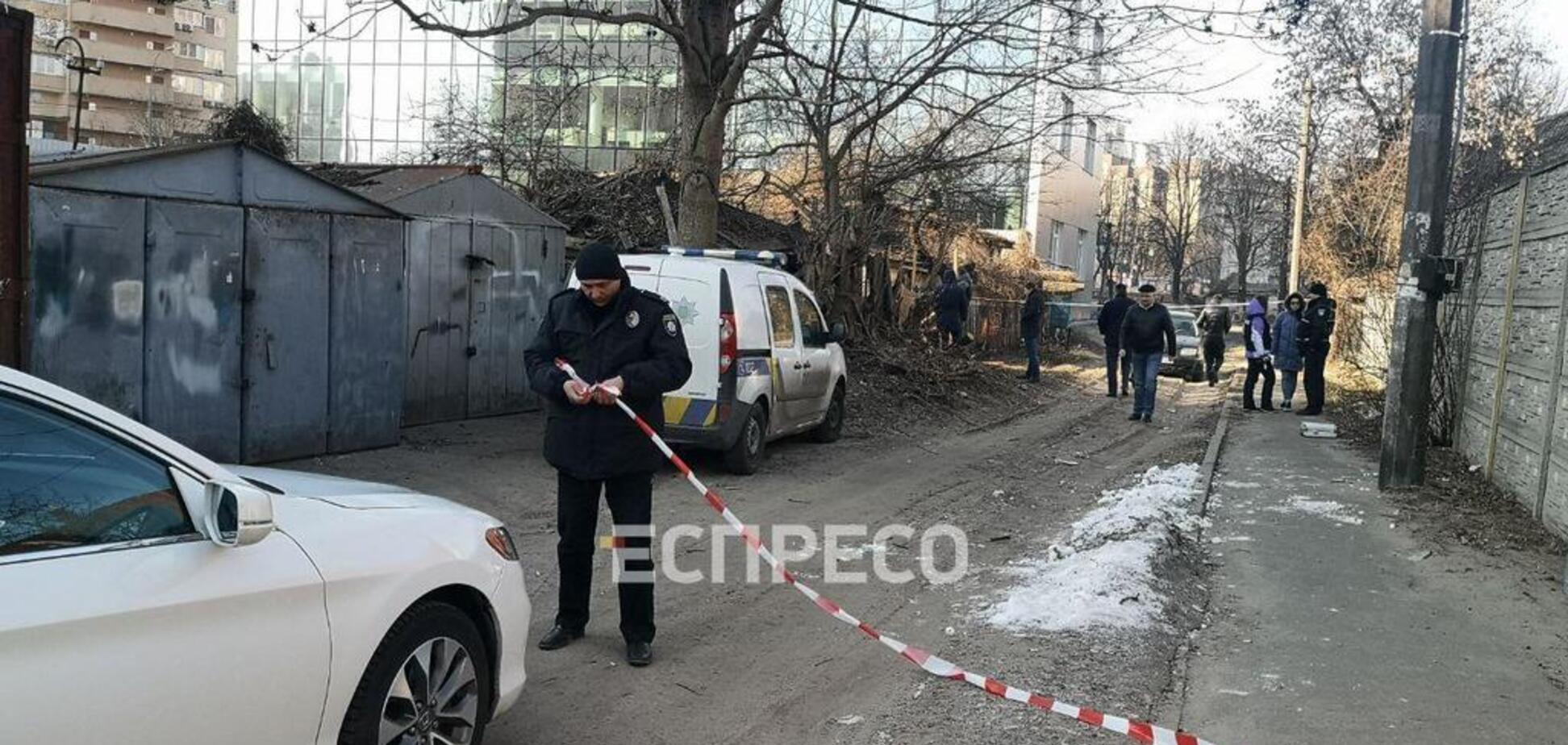 В Киеве задержали женщину, которая выбросила мертвого младенца: новые фото и видео