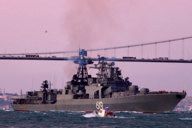 У Азовського моря помітили величезне угруповання військ Росії: тривожна заява