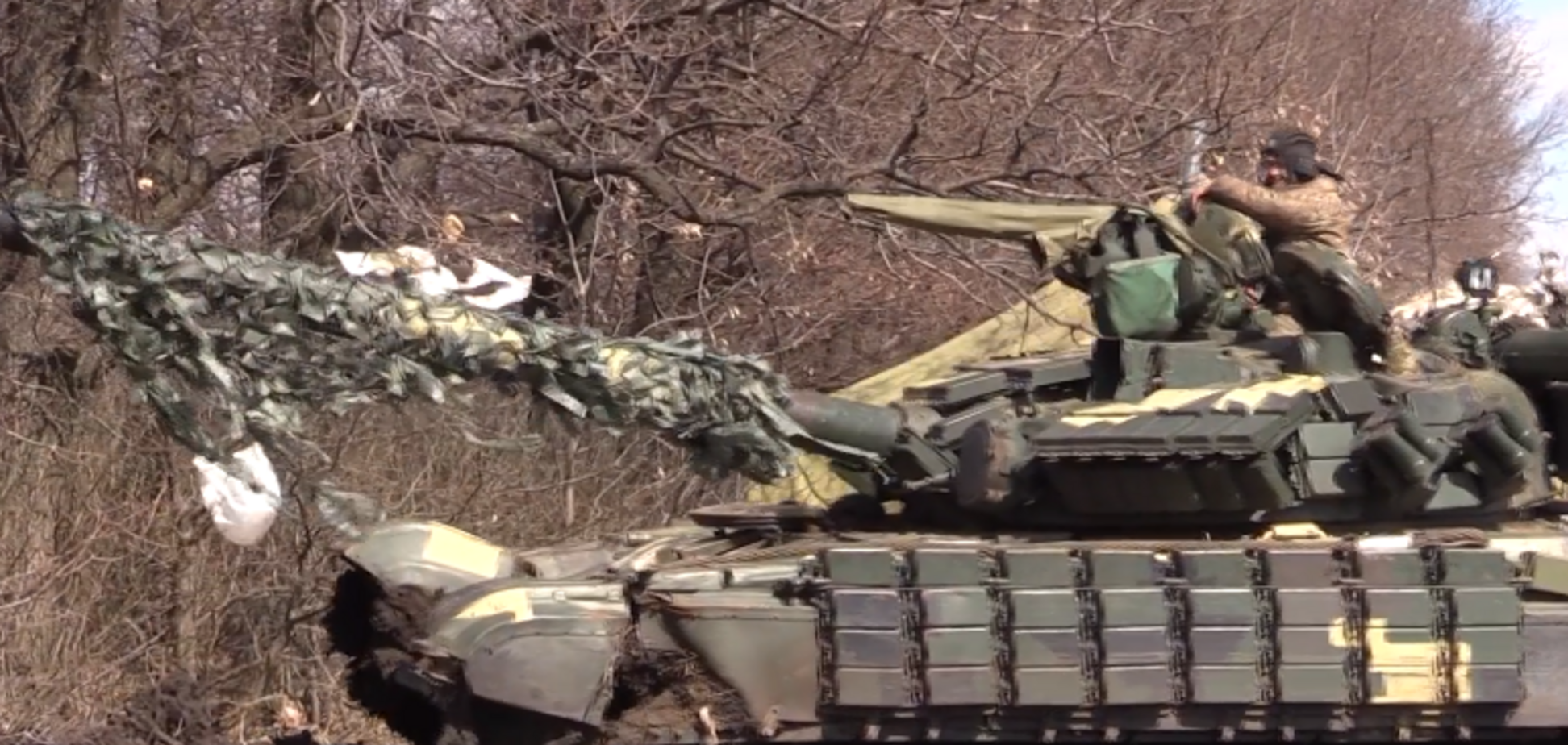 'Цілі вражені!' ЗСУ 'розгромили' атакуючого ворога на Донбасі. Потужне відео