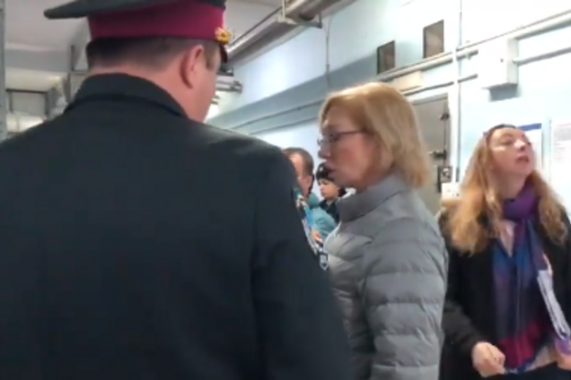 'Списков нет, бюллетеней нет': в СИЗО в Киеве разгорелся скандал из-за выборов