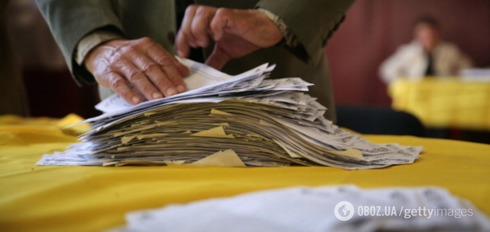 'Выбыл!' На Херсонщине произошел скандал на избирательном участке