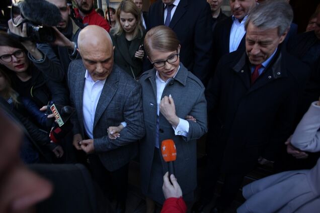 'Весна победит!' Тимошенко проголосовала на выборах