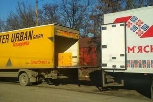 В Запорожье водители грузовиков сливают в жилом секторе зловонные отходы, - СОЦСЕТИ