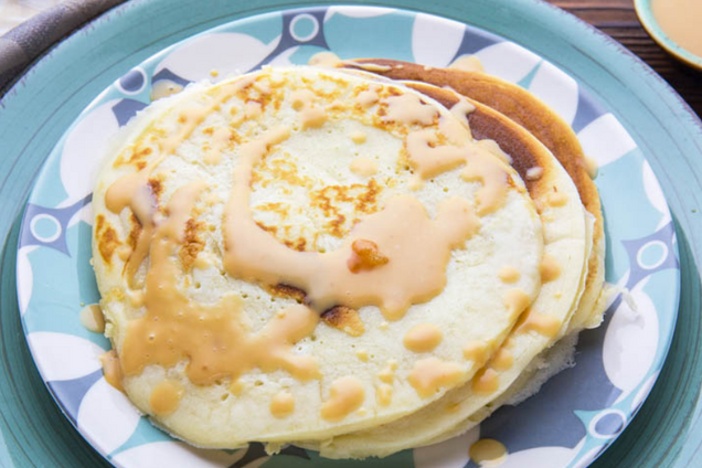 Как приготовить блины на Масленицу: рецепты от известного кулинара