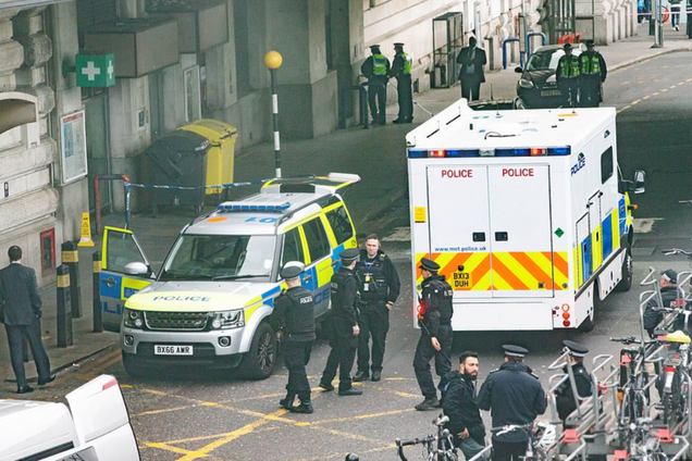 У Лондоні відправили бомби в аеропорти і на вокзал