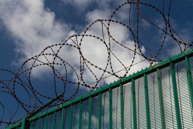 Крым забор