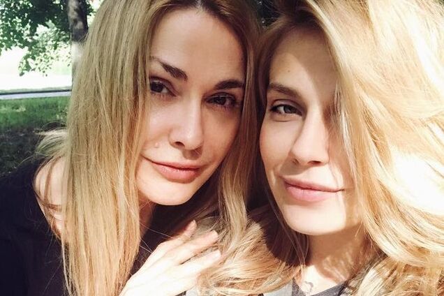 Дочь Сумской взволновала мокрым фото в купальнике