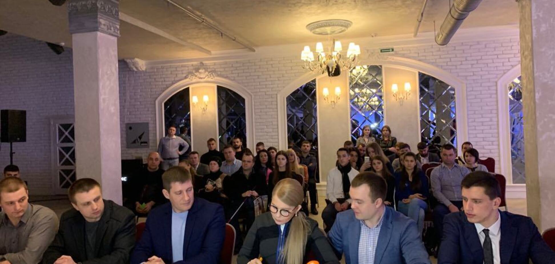 Молодь Вінниччини підтримала Тимошенко: підписано Меморандум про співпрацю
