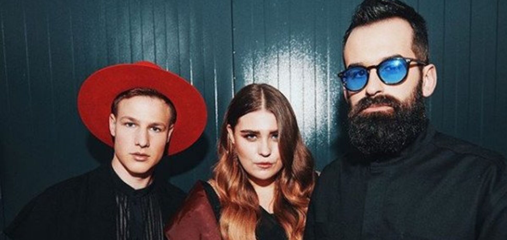 ''Работает с психологами'': менеджер KAZKA рассказал о ''безумии'' вокруг солистки