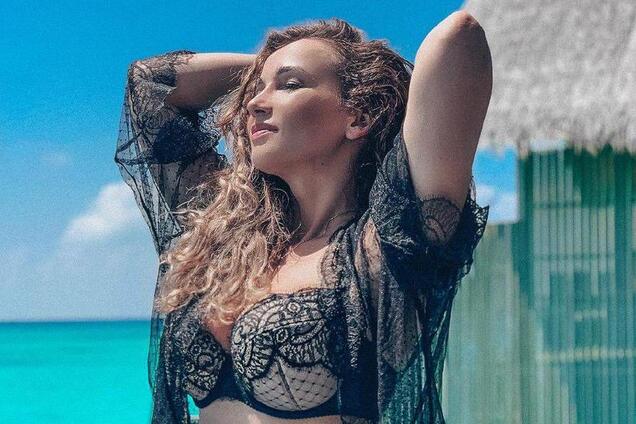 ''В чому мати народила'': російська знаменитість похвалилася пікантними фото