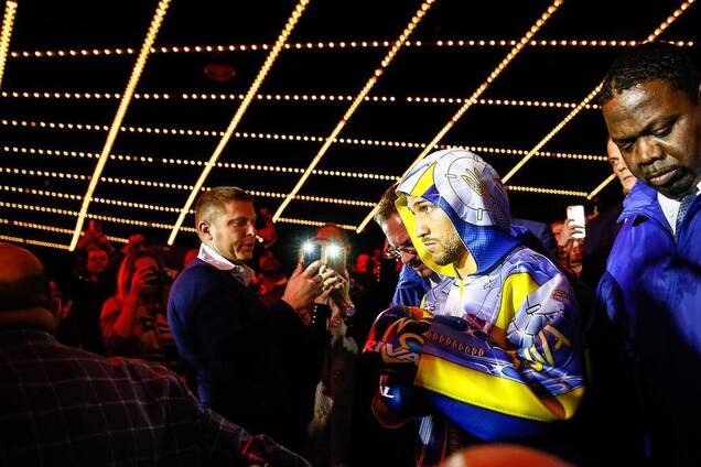 'Особенный': американский тренер вступился за Ломаченко