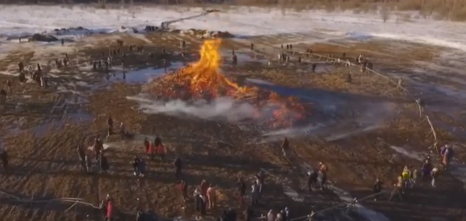 'Хотели петуха или рейхстаг!' В России на Масленницу сожгли 'Бастилию'