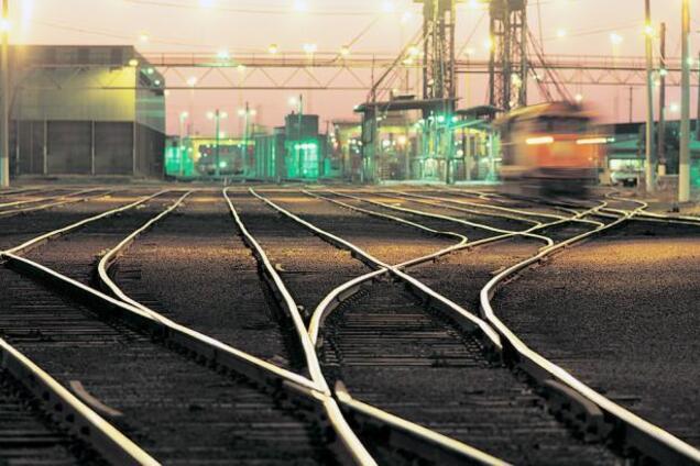 Ударит по экономике? 'Укрзалізниця' оказалась на грани катастрофы