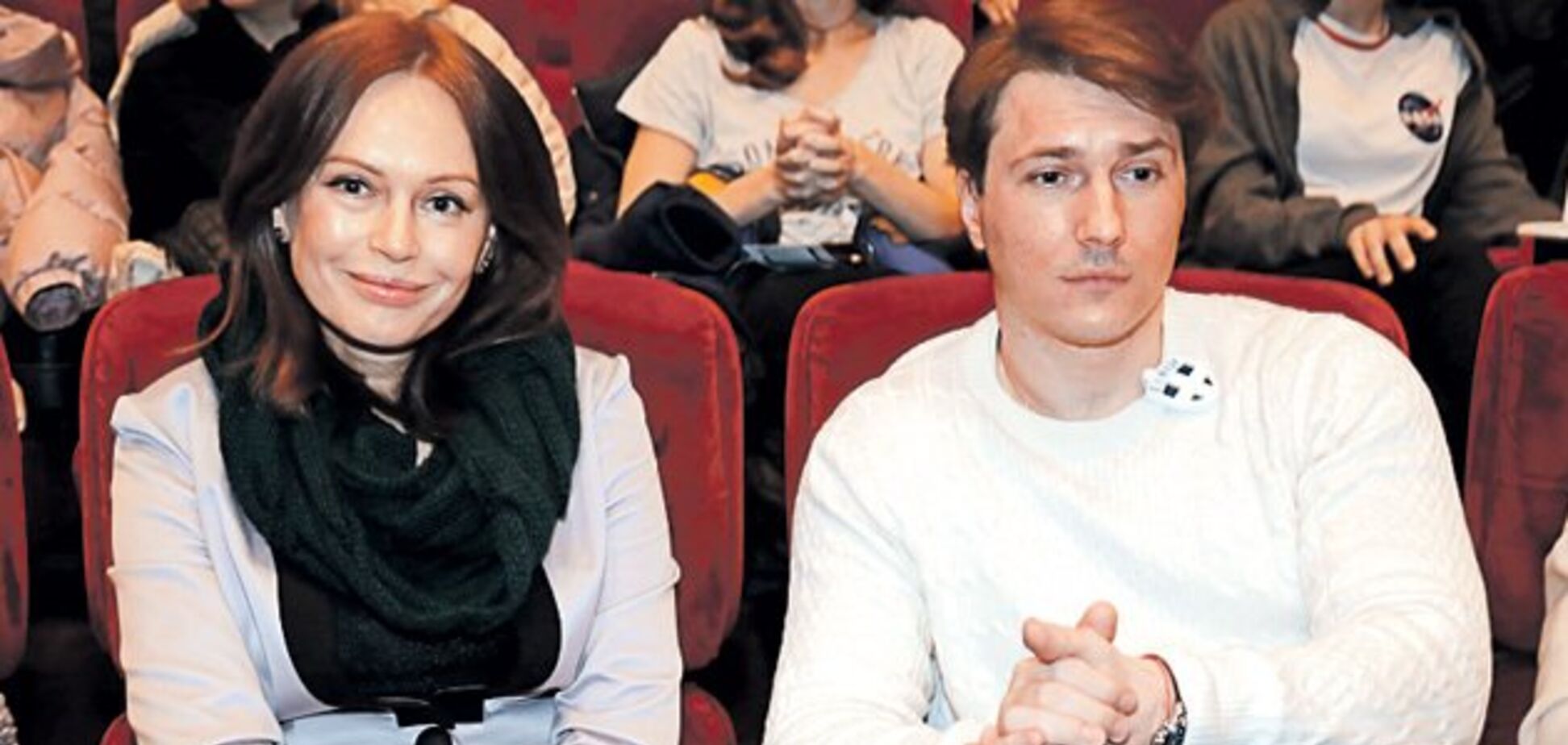 Йому 36, а їй 53: екс-дружина Безрукова вийшла у світ із молодим бойфрендом