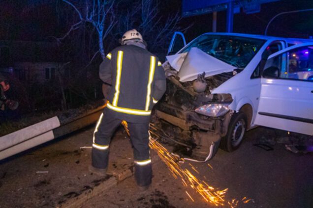 Оторвало ногу: в Киеве произошло страшное ДТП с детьми