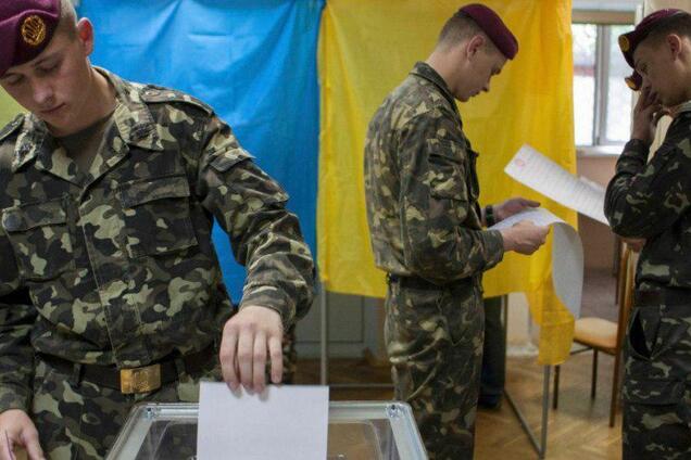 Выборы в Украине: опубликованы неожиданные результаты голосования среди военных 