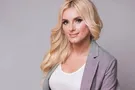 ''Очень страшно'': украинская певица показала, как попала в песчаную бурю в Египте