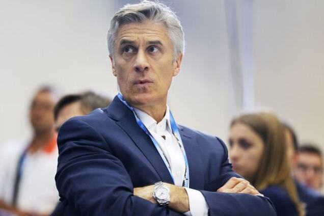 Майкл Калві