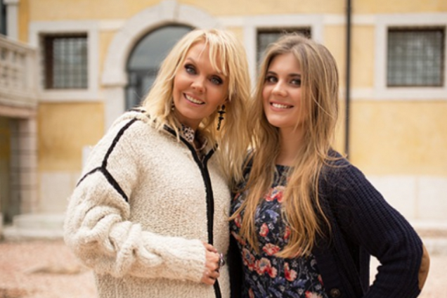 Валерия с дочкой Анной Шульгиной