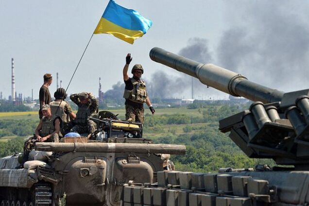 ЗСУ самовіддано відбили атаку окупантів на Донбасі: в ОС вісім поранених
