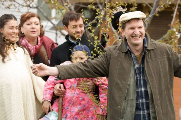 'Он веселый': Ницой призналась, что смотрела скандальный сериал 'Сваты'