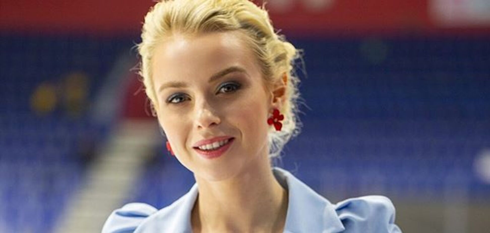 Спортивная журналистка из России показала грудь в роскошной фотосессии