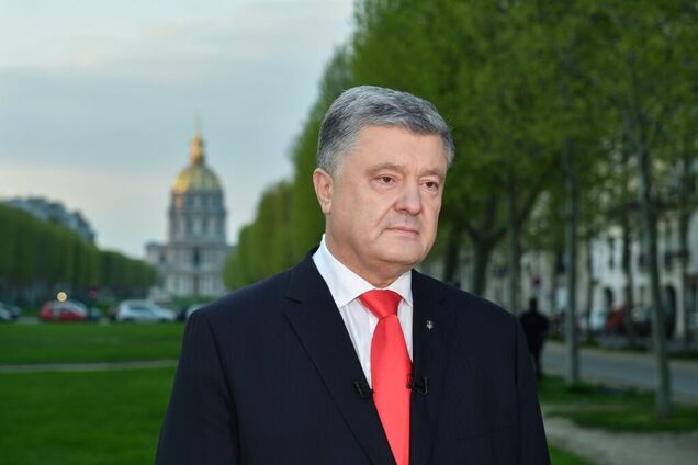 Порошенко назвал дату прекращения огня на Донбассе