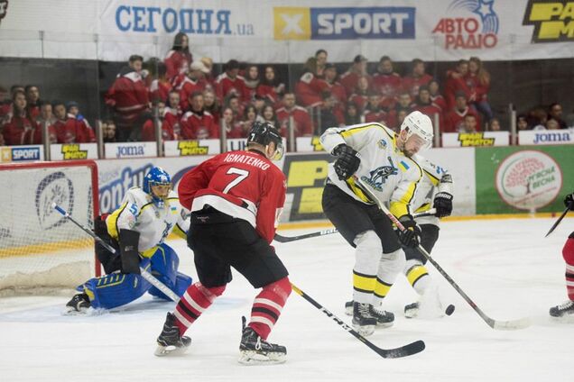 Стал известен победитель чемпионата Украины по хоккею