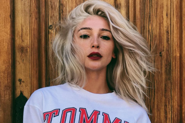 'Це був удар': популярна ведуча з РФ розповіла, як втратила невинність