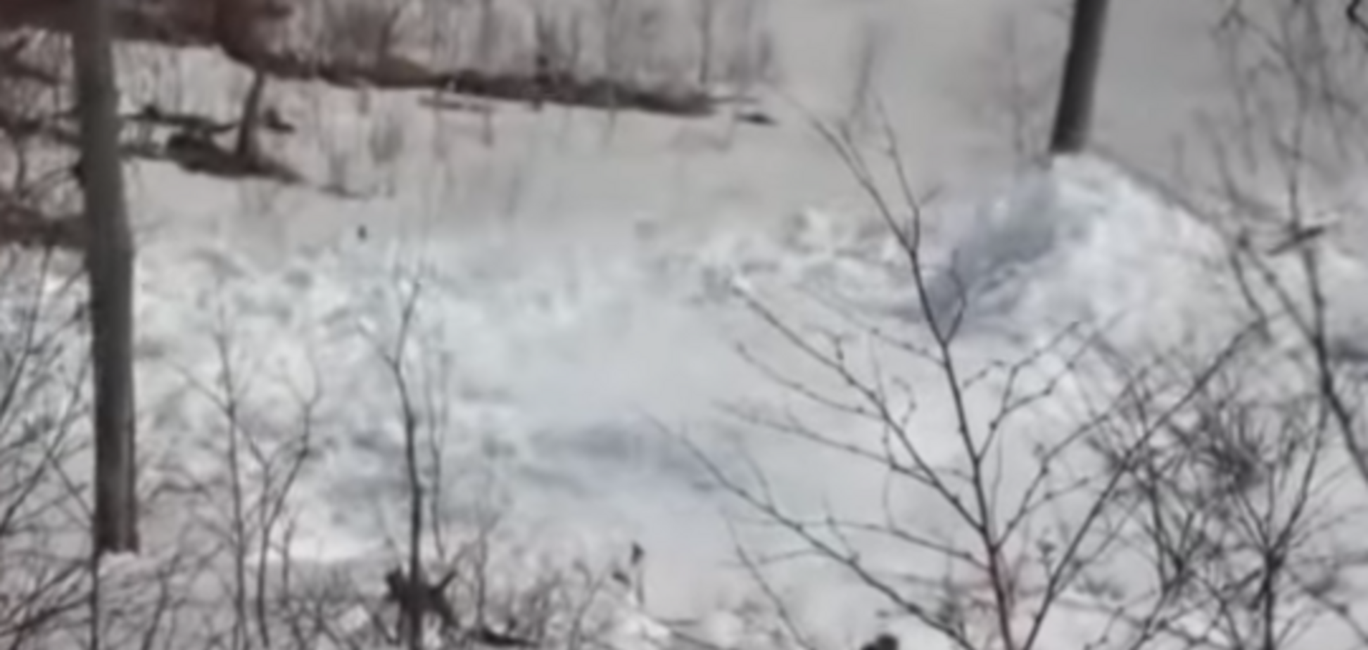  Снег 'взорвался': уникальное явление в России попало на видео
