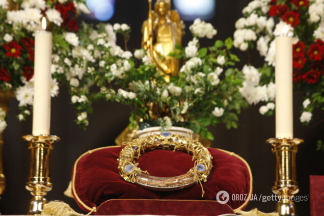 Стало известно о судьбе реликвий Нотр-Дама