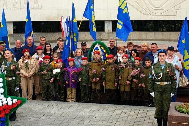 Новости Крымнаша. Внуки дидов-чекистов сегодня кричат 'Крым наш'