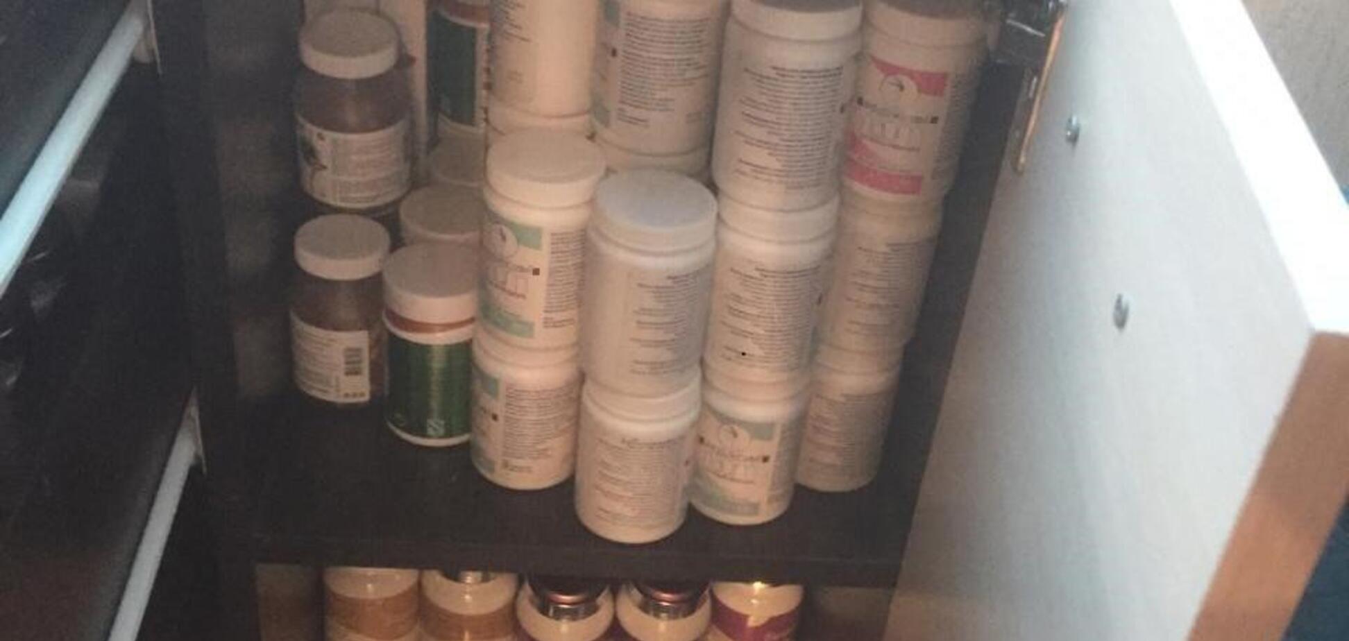 Вызывают анорексию и болезни сердца: в Киеве под видом таблеток для похудения продавали психотропы