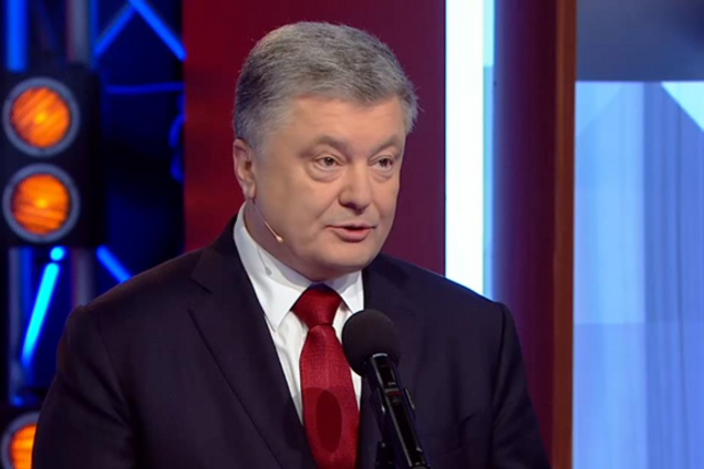 Порошенко не сдался. Он будет сражаться до конца