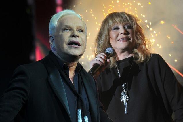 'Не мог держать букет': Моисеев ужаснул внешним видом на концерте Пугачевой