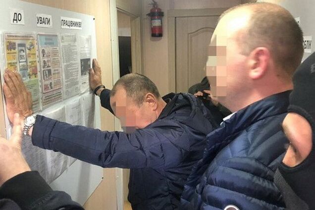 Брал миллионы: чиновник Львовского горсовета погорел на крупной взятке
