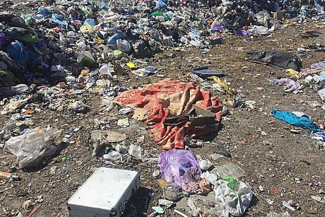 В Николаеве на мусорном полигоне обнаружили расчлененную женщину: фото и видео 18+