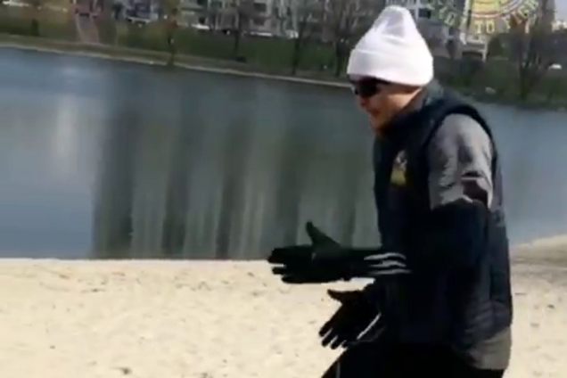 'Робокоп': бегающий по Киеву Усик произвел фурор в сети