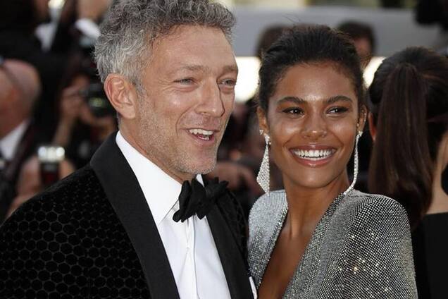 Молодая жена 52-летнего Касселя родила: раскрыто имя первенца