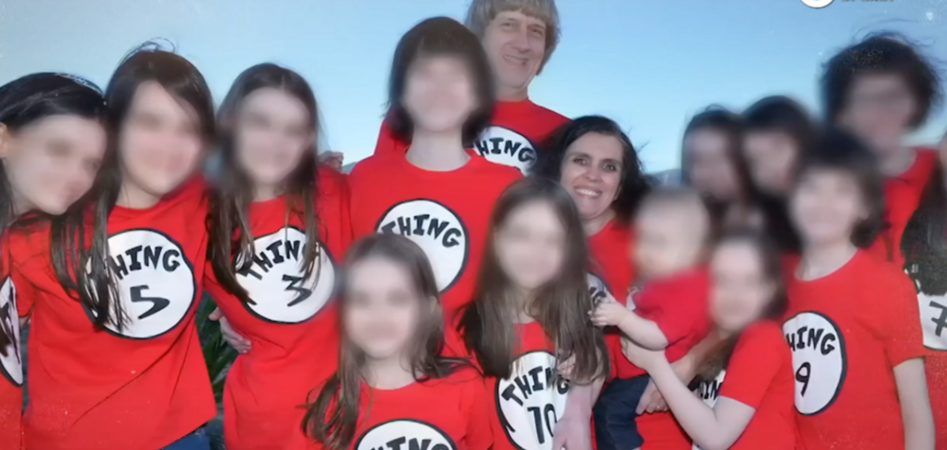 Морили голодом і тримали на ланцюгах 13 дітей: родину зі США засудили до довічного