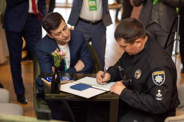 Зеленскому выписали протокол за нарушение закона о выборах: что произошло