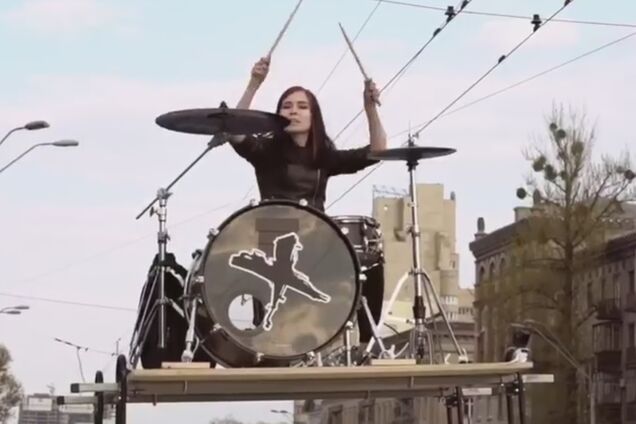 Сеть поразило вирусное видео с новой участницей O.Torvald