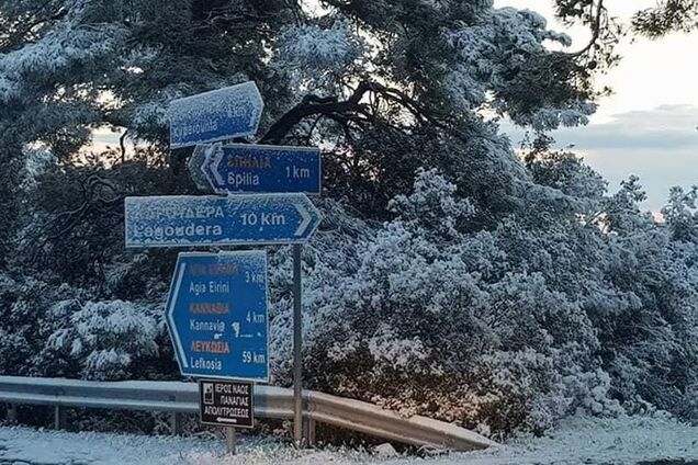 Популярный курорт засыпало снегом: захватывающие кадры